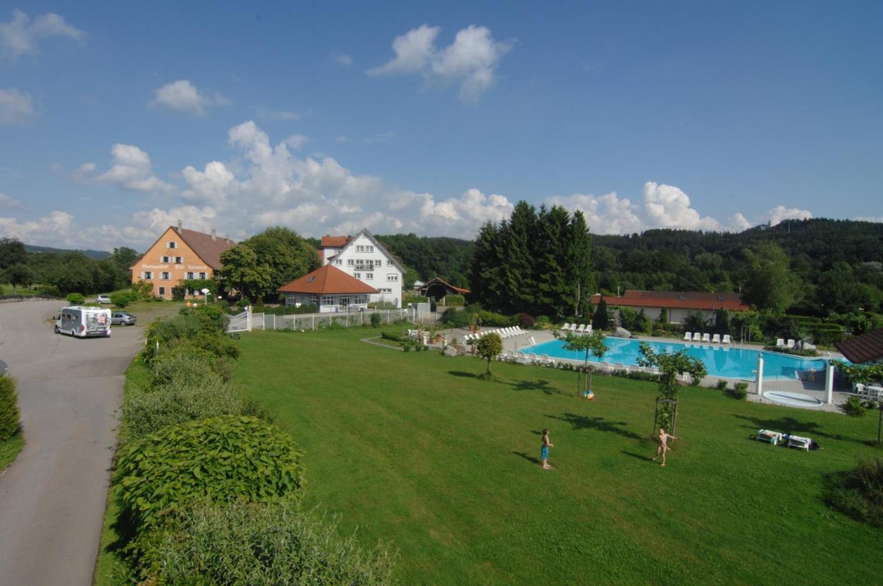 Landhotel Gutshof Camping Badhuetten Tettnang Εξωτερικό φωτογραφία